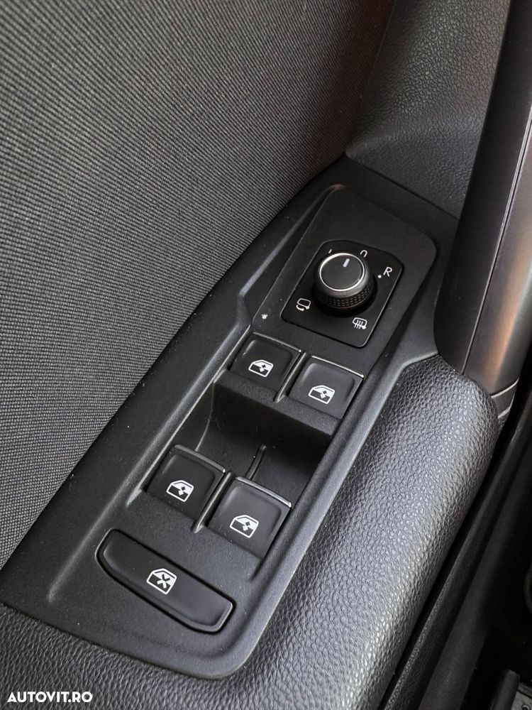 Volkswagen Tiguan - 19