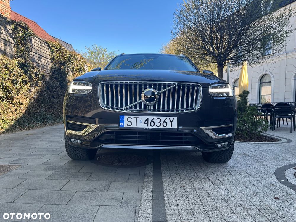 Volvo XC 90 - 1