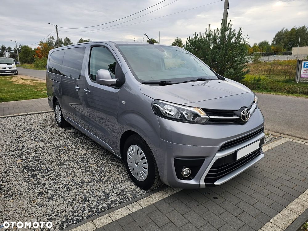 Toyota Proace Verso 2019 photo 2