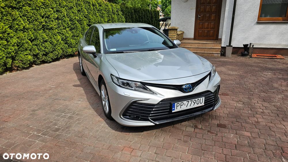 Toyota Camry 2.5 Hybrid Comfort CVT - 6