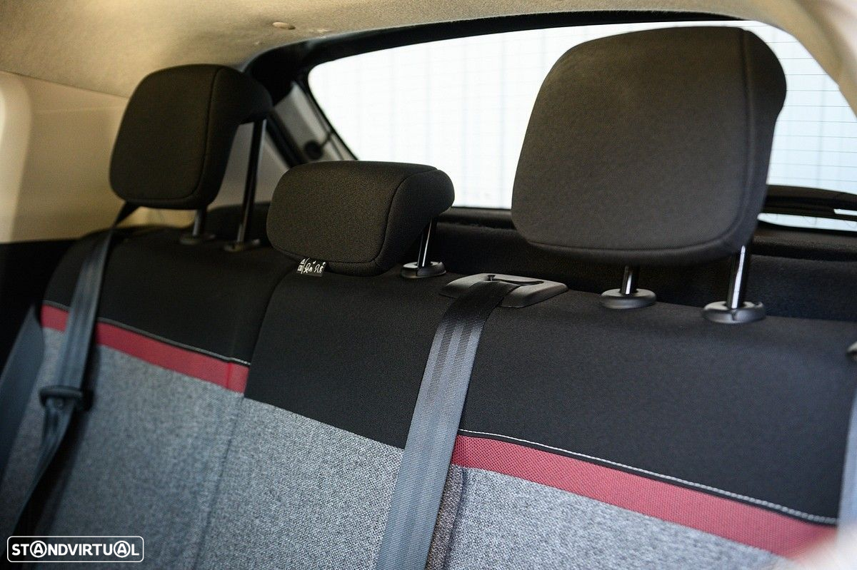 Citroën C3 1.2 PureTech C-Series - 23