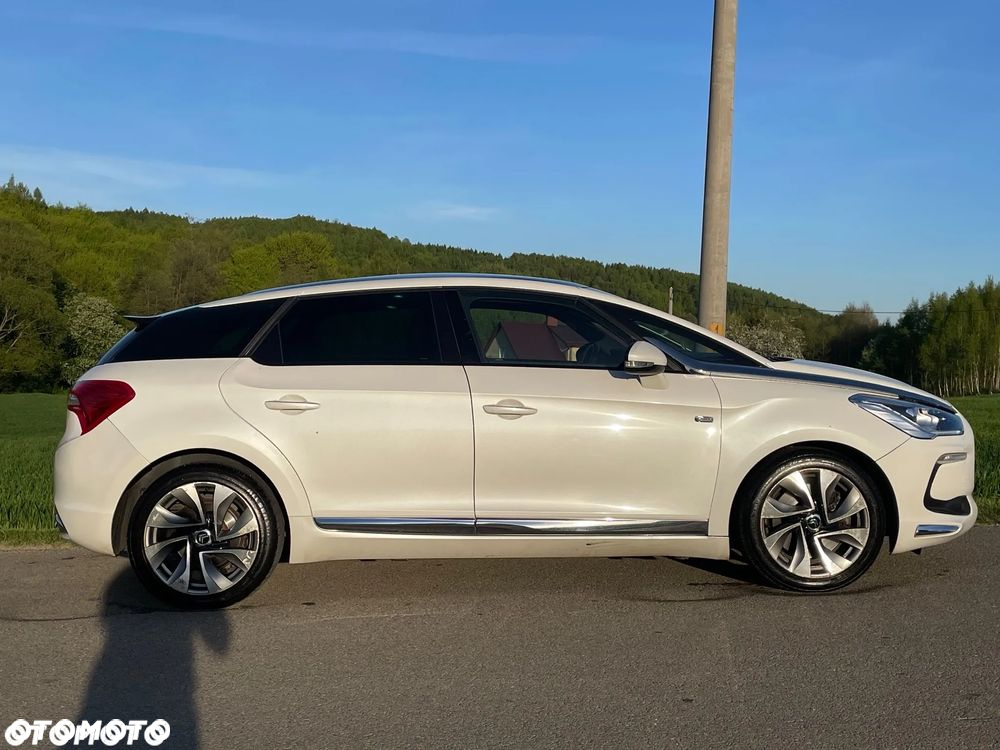 DS Automobiles DS 5 - 5