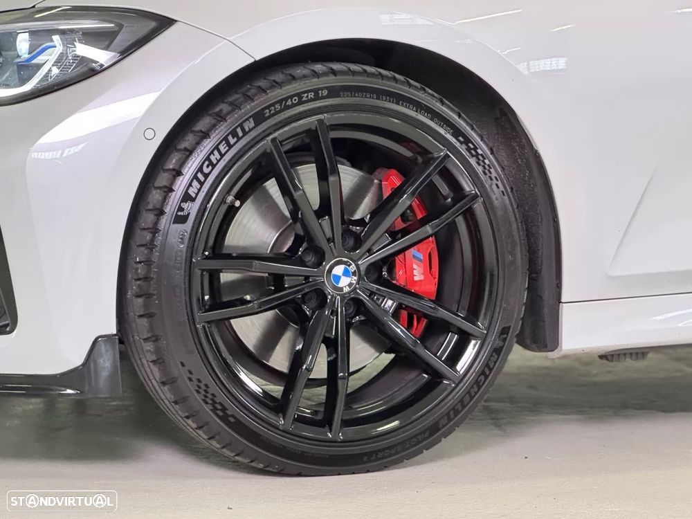 BMW M340 d xDrive Pack 50 anos M Auto - 16