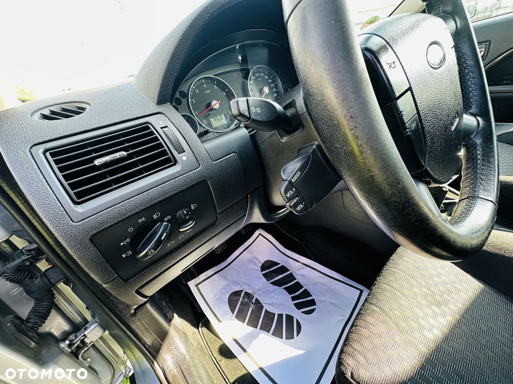 Ford Mondeo - 11