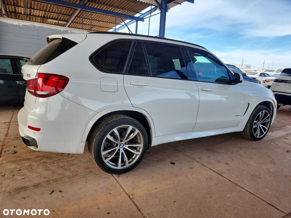 BMW X5 xDrive35i - 4