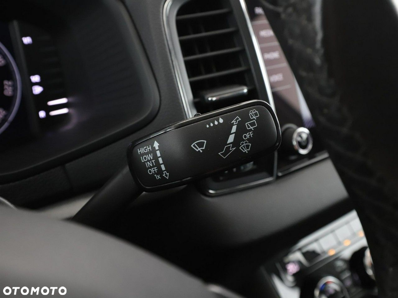 Skoda Karoq - 33