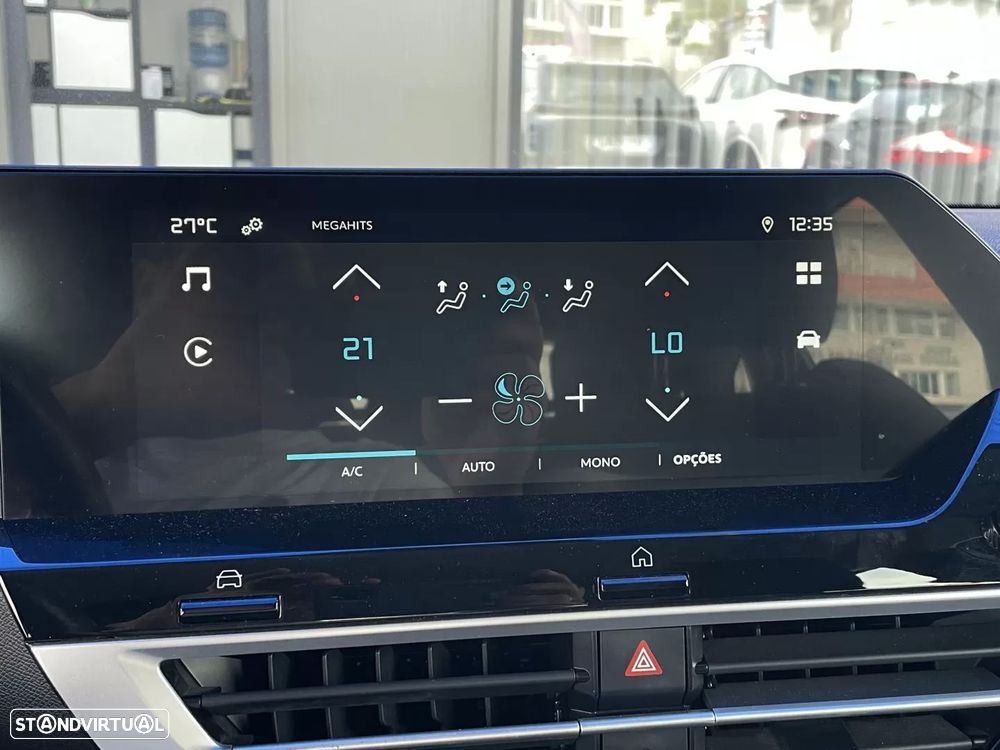 Citroën e-C4 50 kWh Feel - 32