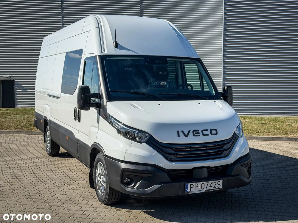 Iveco Daily 35S18HA8 V 3.0 Diesel 180 KM AT8 (ZF) L4H3 Brygadówka! - 21
