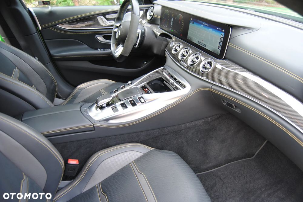 Mercedes-Benz AMG GT 63 S 4-Matic+ - 31