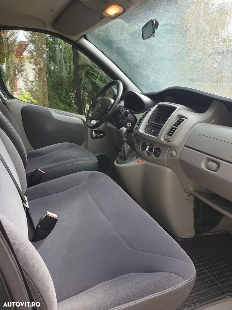 Renault Trafic - 15