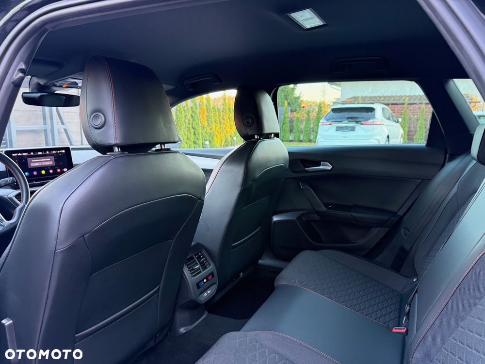 Seat Leon 2.0 TDI DSG FR Black Edition - 10