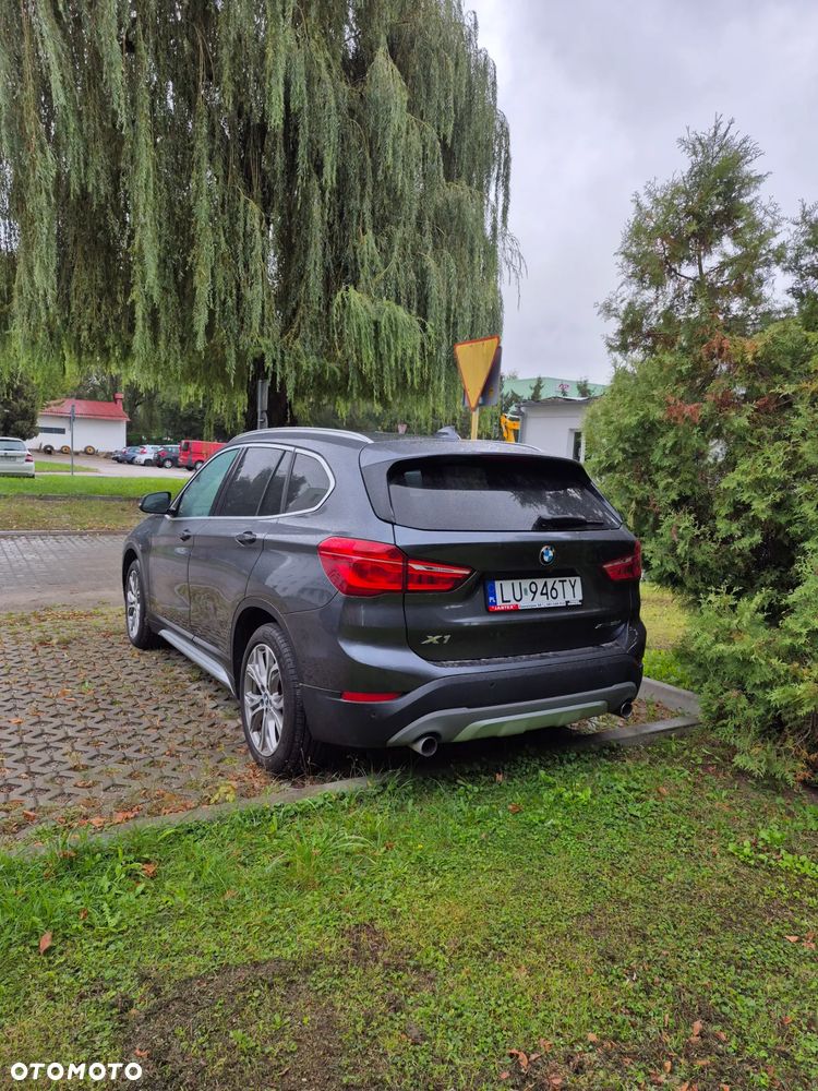 BMW X1 - 8