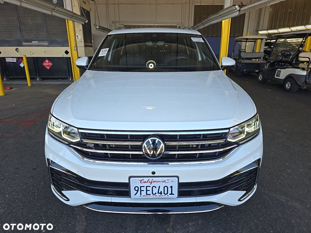 Volkswagen Tiguan - 5