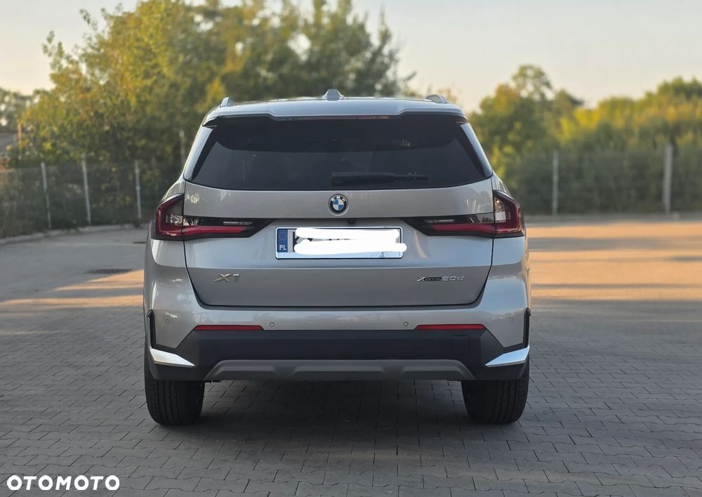 BMW X1 xDrive18d - 10