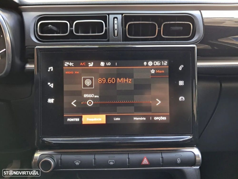 Citroën C3 1.2 PureTech Shine — fotografia 5