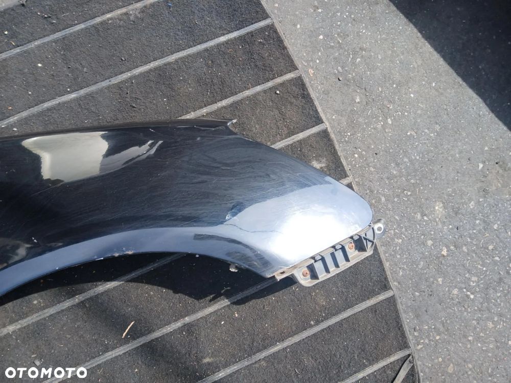 Honda Civic VII 3D błotnik prawy, lewy - 2