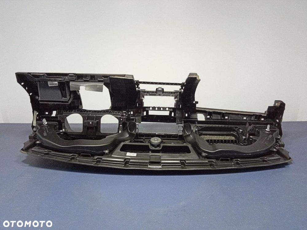 SUPERB III 15- DESKA KONSOLA PODUSZKI PASY SENSOR KPL EU 3V1857007 - 15