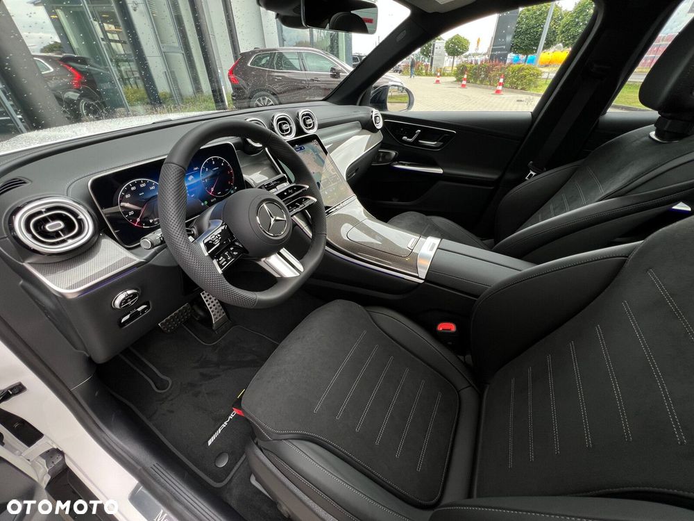 Mercedes-Benz GLC - 9