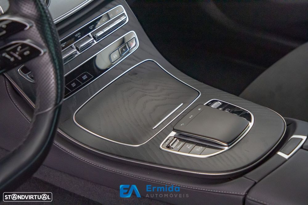 Mercedes-Benz E 300 de AMG Line - 40
