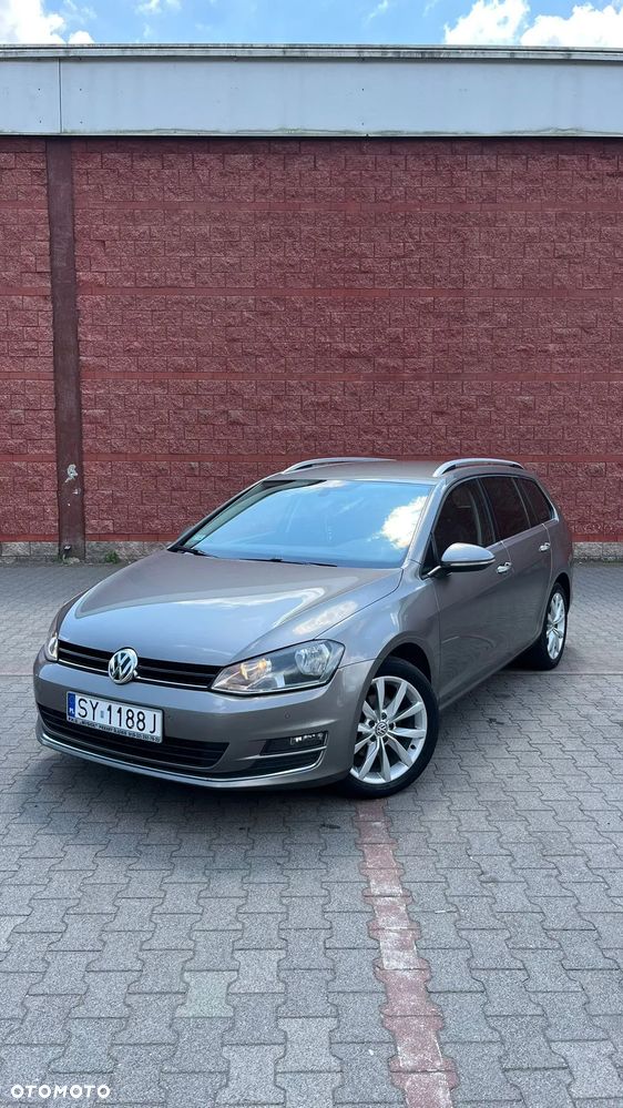 Volkswagen Golf - 10