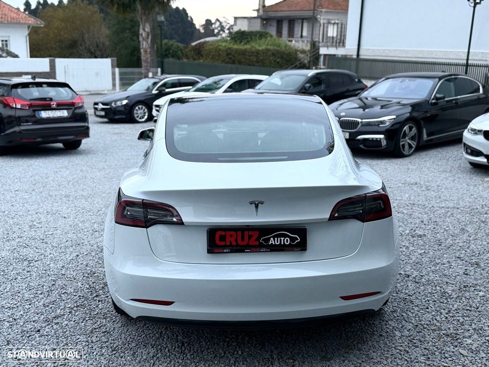 Tesla Model 3 Tração Traseira - 27