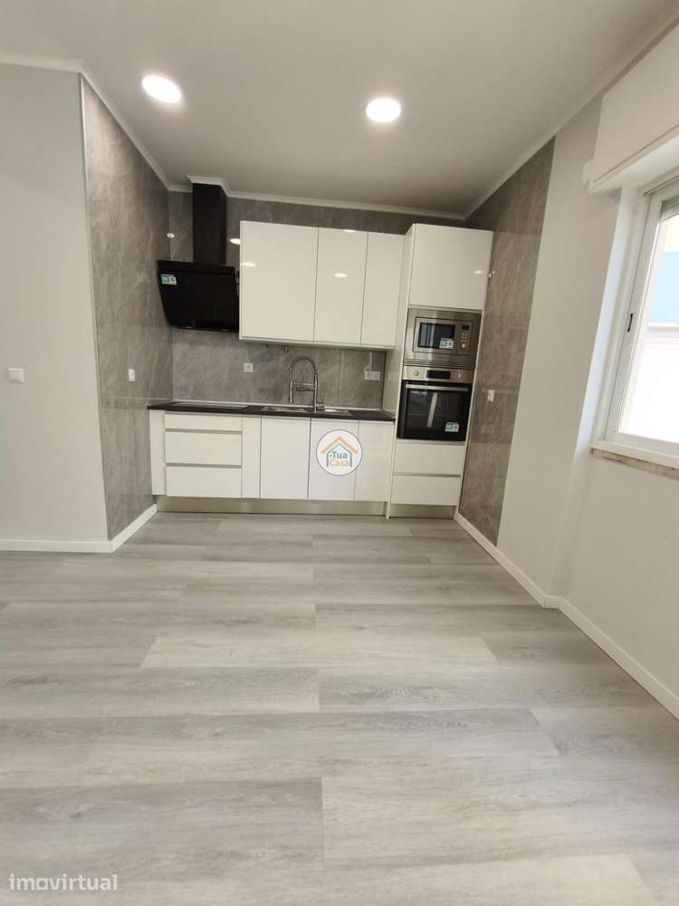 Apartamento T1 na Amadora - Grande imagem: 5/17