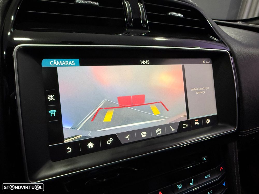 Jaguar F-Pace 20d Aut. R-Sport - 19