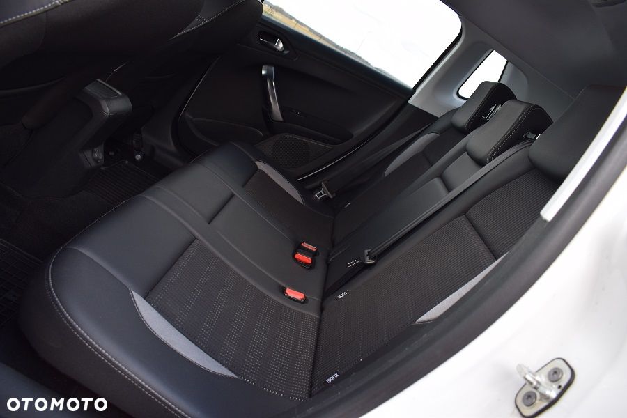 Peugeot 2008 PureTech 130 Stop&Start Allure - 9