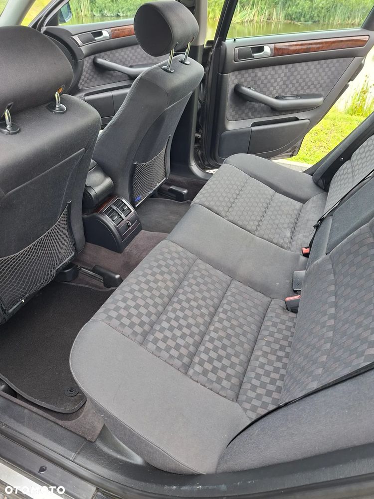 Audi A6 Limousine 2.4 Multitronic - 7