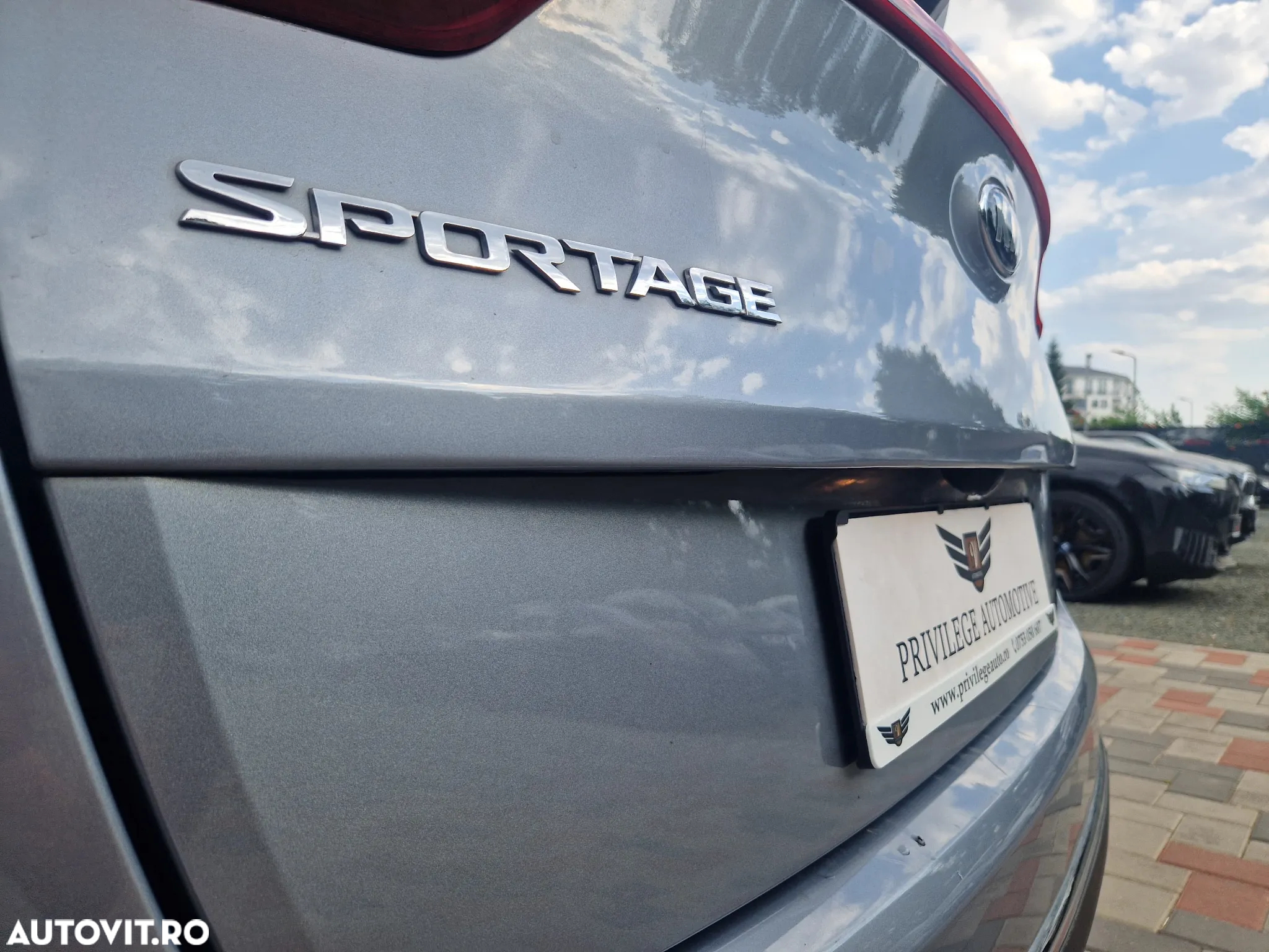Kia Sportage 1.6 DSL MHEV 7DCT HP 4x2 Business Line - 21