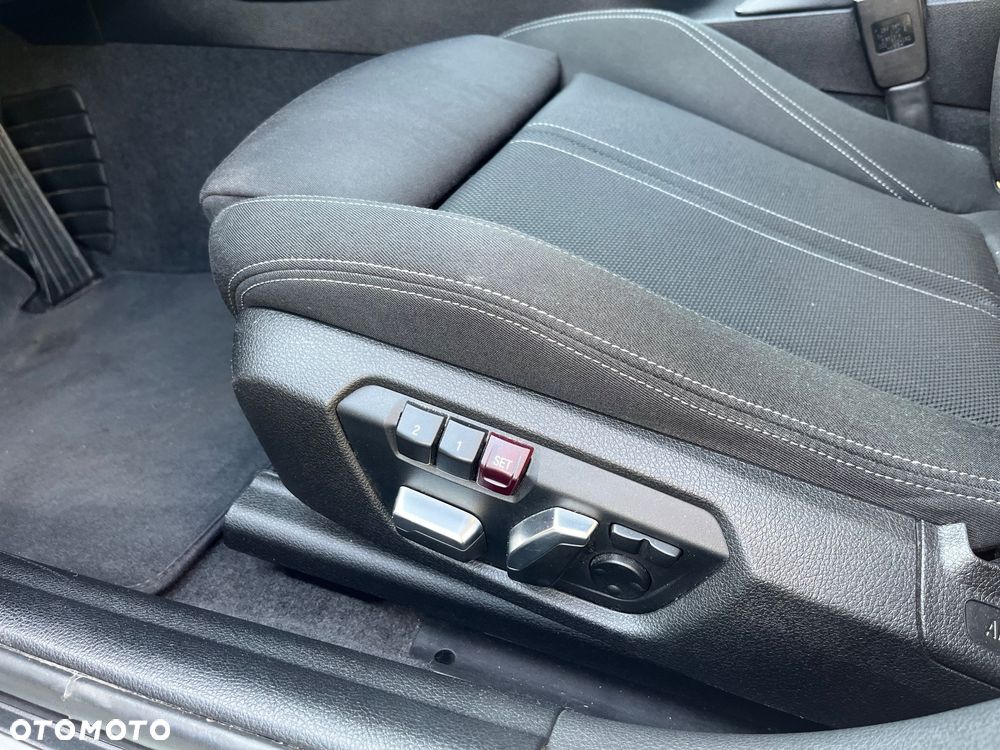 BMW Seria 1 125i M Sport - 27