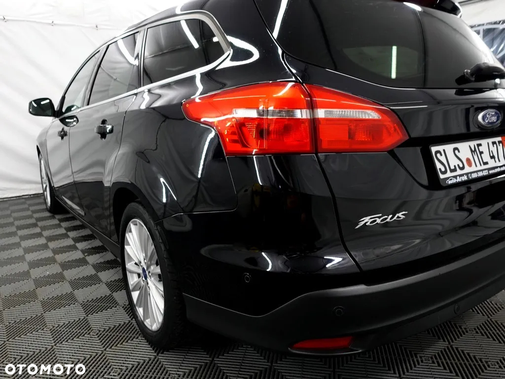 Ford Focus 1.5 EcoBoost Titanium - 24