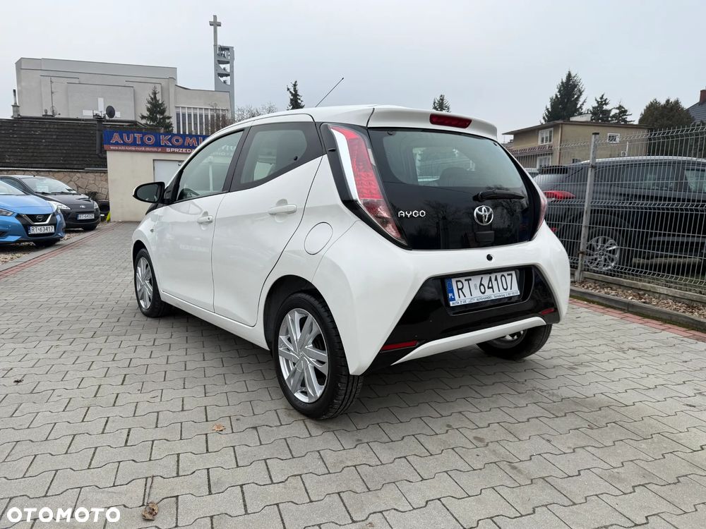 Toyota Aygo - 4