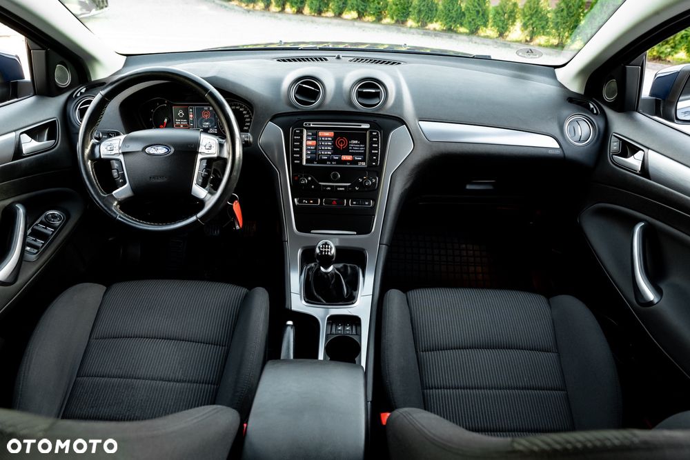 Ford Mondeo 2.0 TDCi Sport - 28