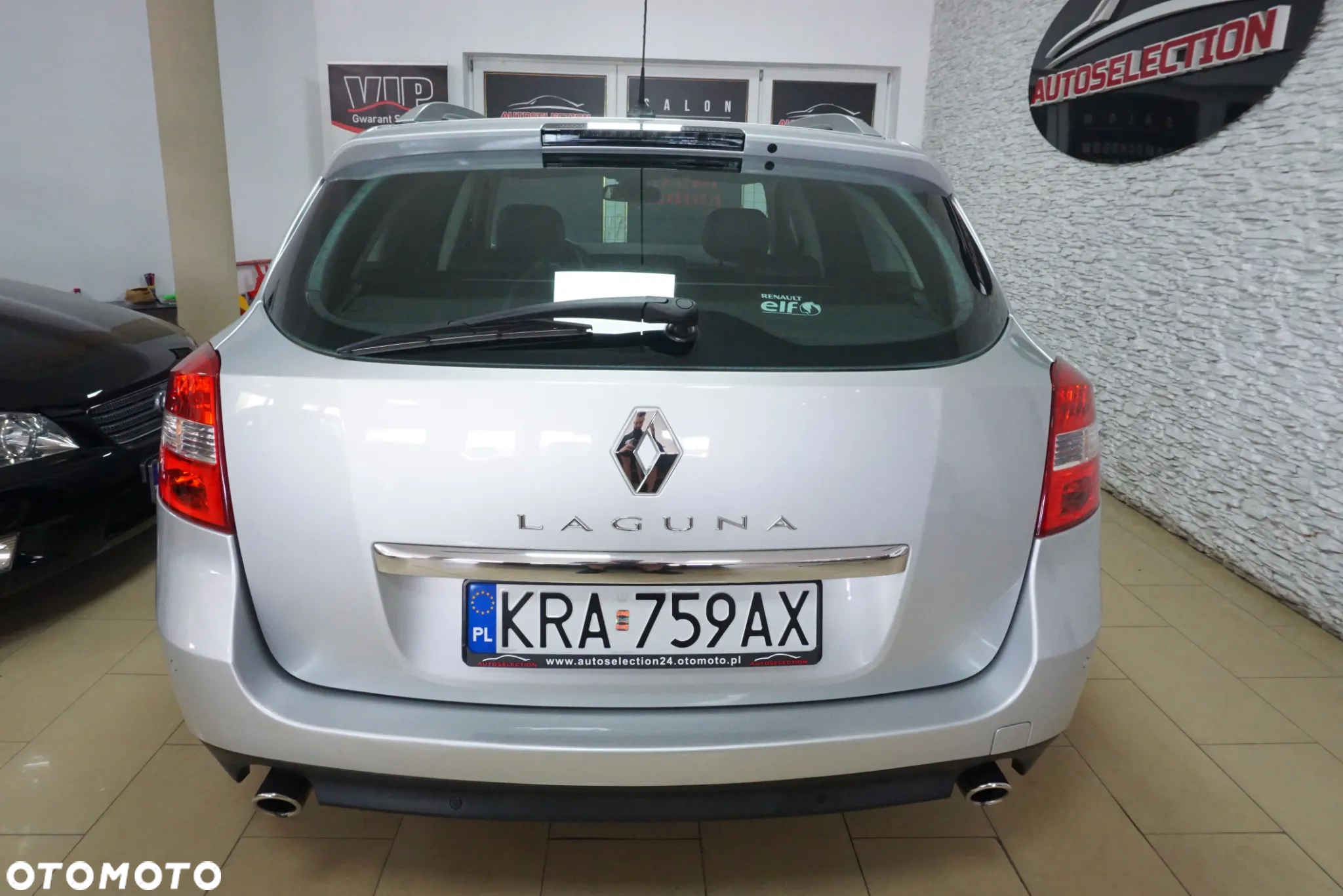 Renault Laguna 2.0 16V Turbo Initiale - 12