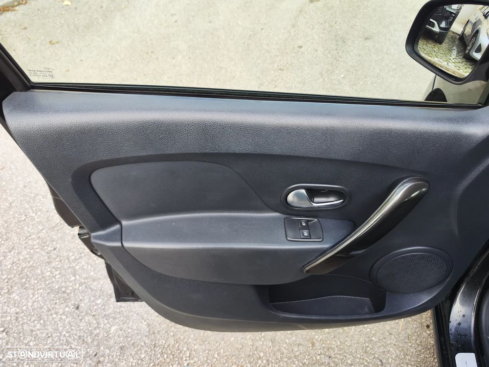 Dacia Logan MCV SCe 75 Access - 23