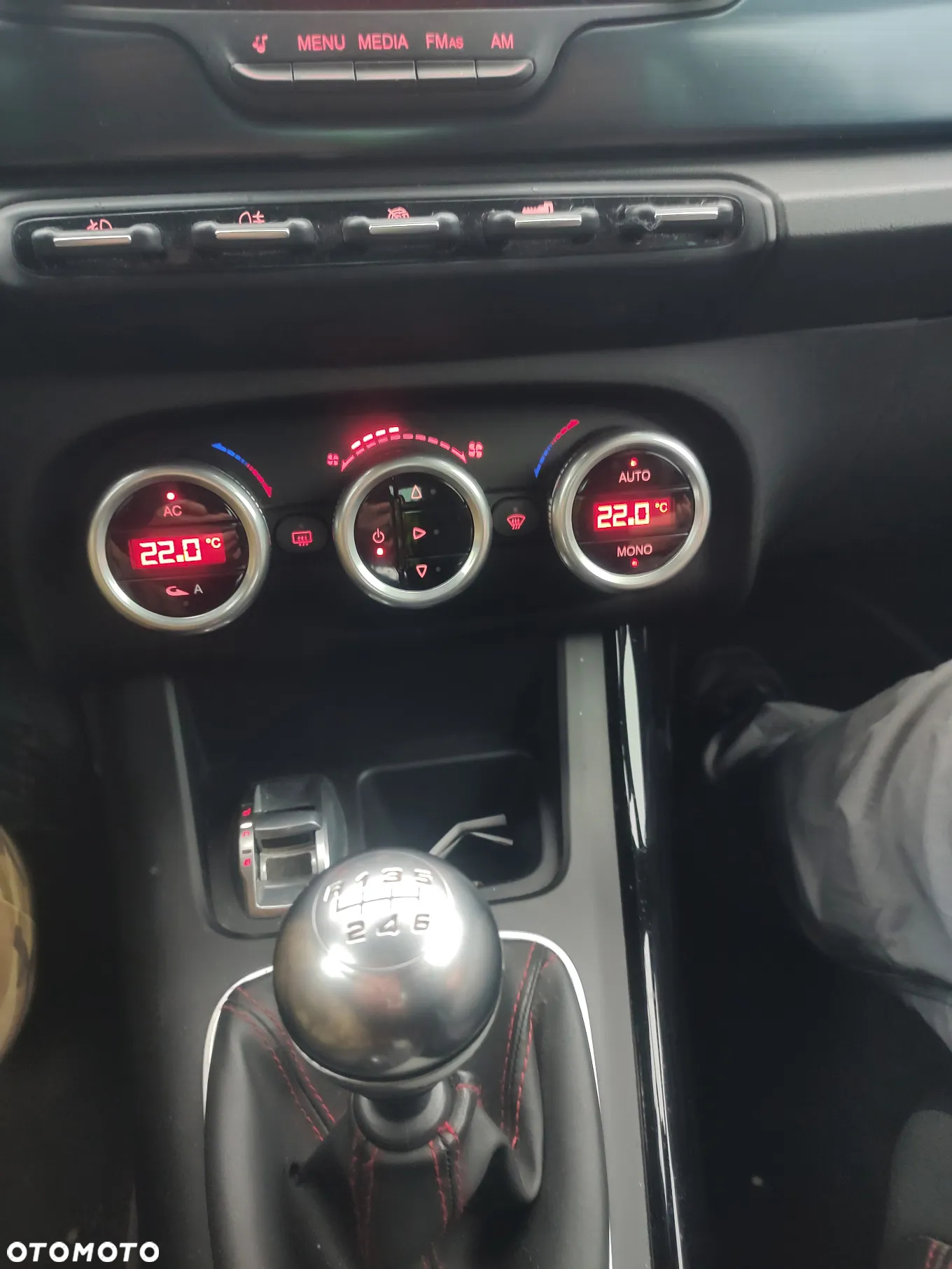 Alfa Romeo Giulietta 1.4 TB MultiAir Distinctive - 16