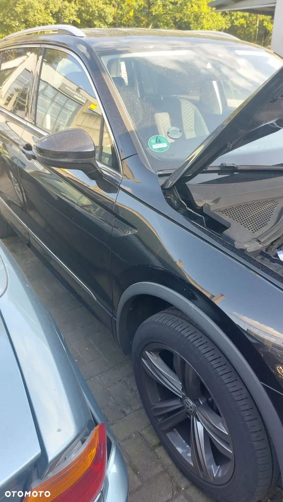 Volkswagen Tiguan 2.0 TDI SCR 4MOTION DSG Highline - 16