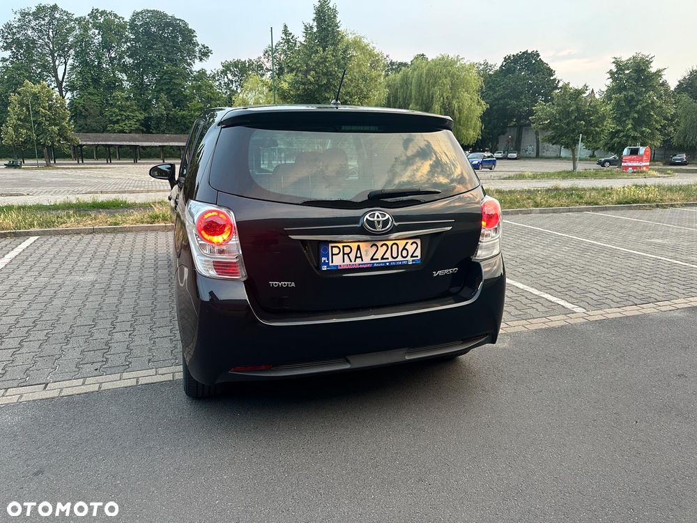 Toyota Verso - 6