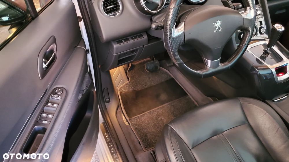 Peugeot 5008 e-HDI 115 ETG6 Stop&Start Active - 12