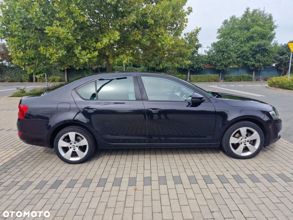 Skoda Octavia 1.4 TSI Style DSG - 3