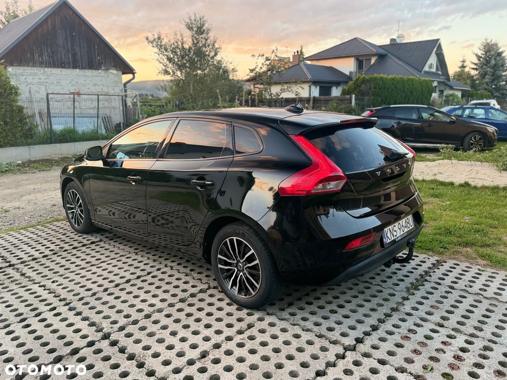 Volvo V40 D2 Drive-E Momentum - 15