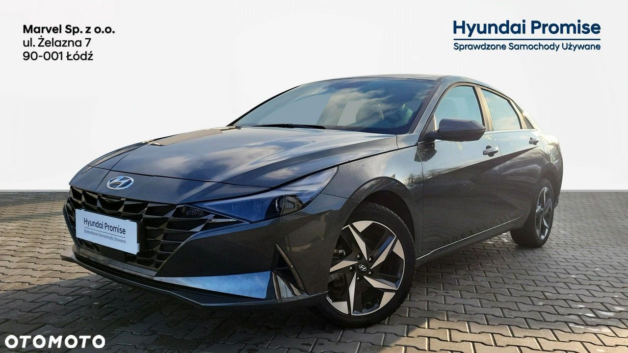 Hyundai Elantra - 1