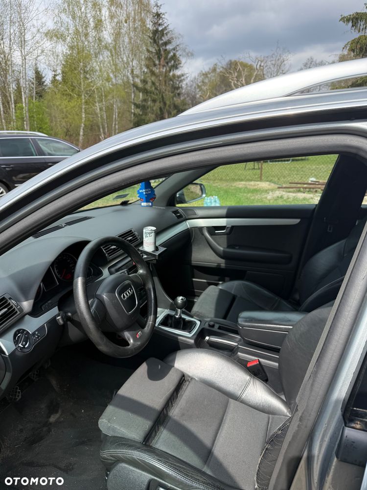 Audi A4 Avant 2.0 TDI - 5