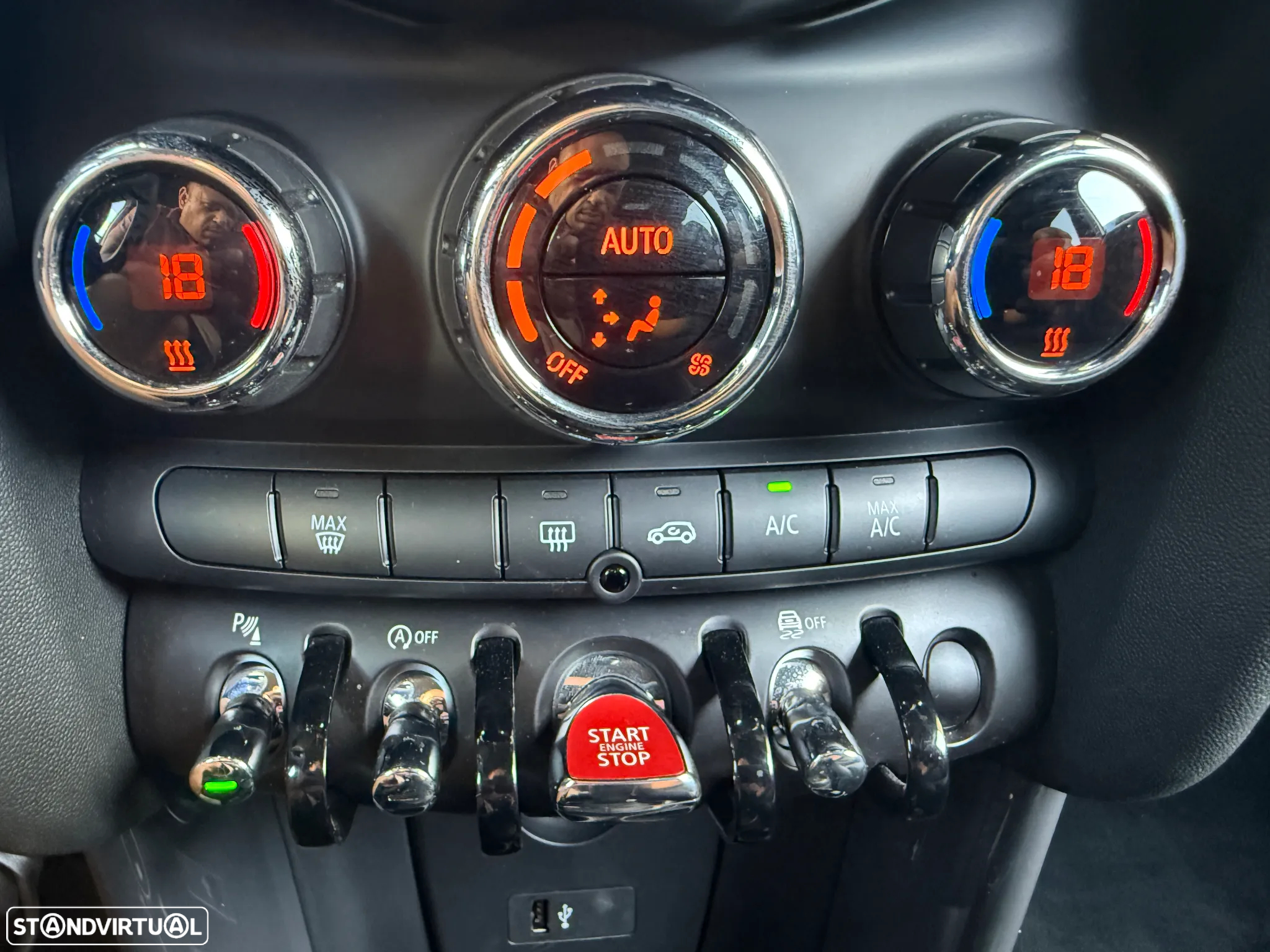 MINI 5 Portas Cooper Auto - 49