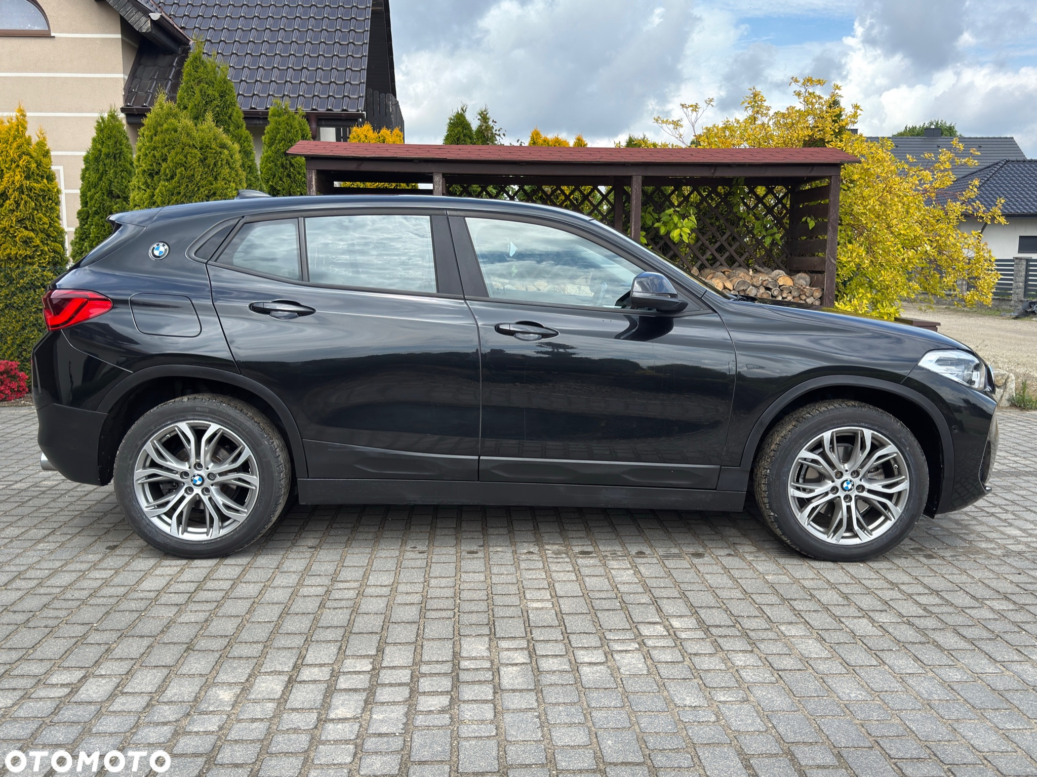 BMW X2 sDrive18d Business Edition sport - 23