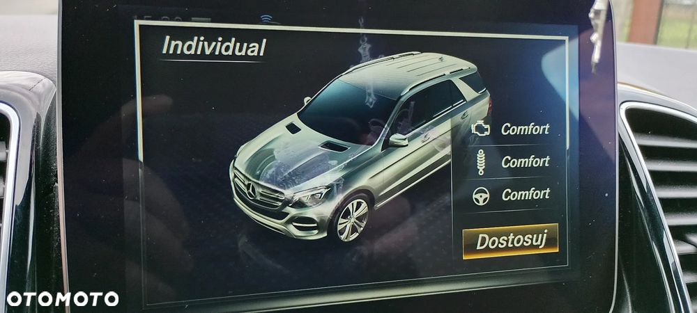 Mercedes-Benz GLE 350 d 4-Matic - 31