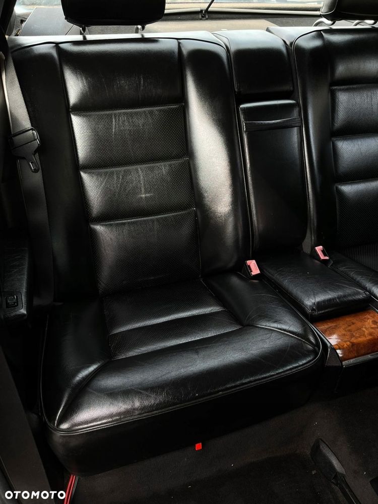 TAPICERKA SKÓRZANA FOTELE KANAPA BOCZKI SKÓRA CZARNA MERCEDES W124 COUPE CE - 13
