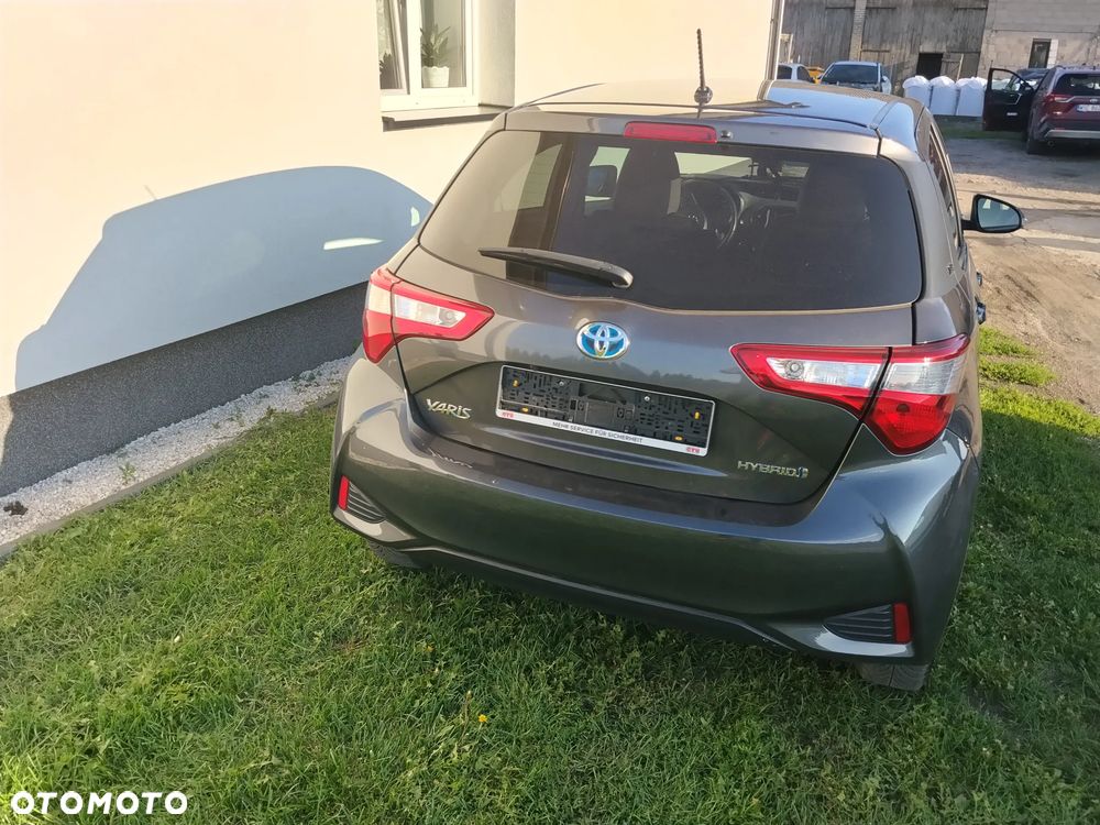 Toyota Yaris - 3