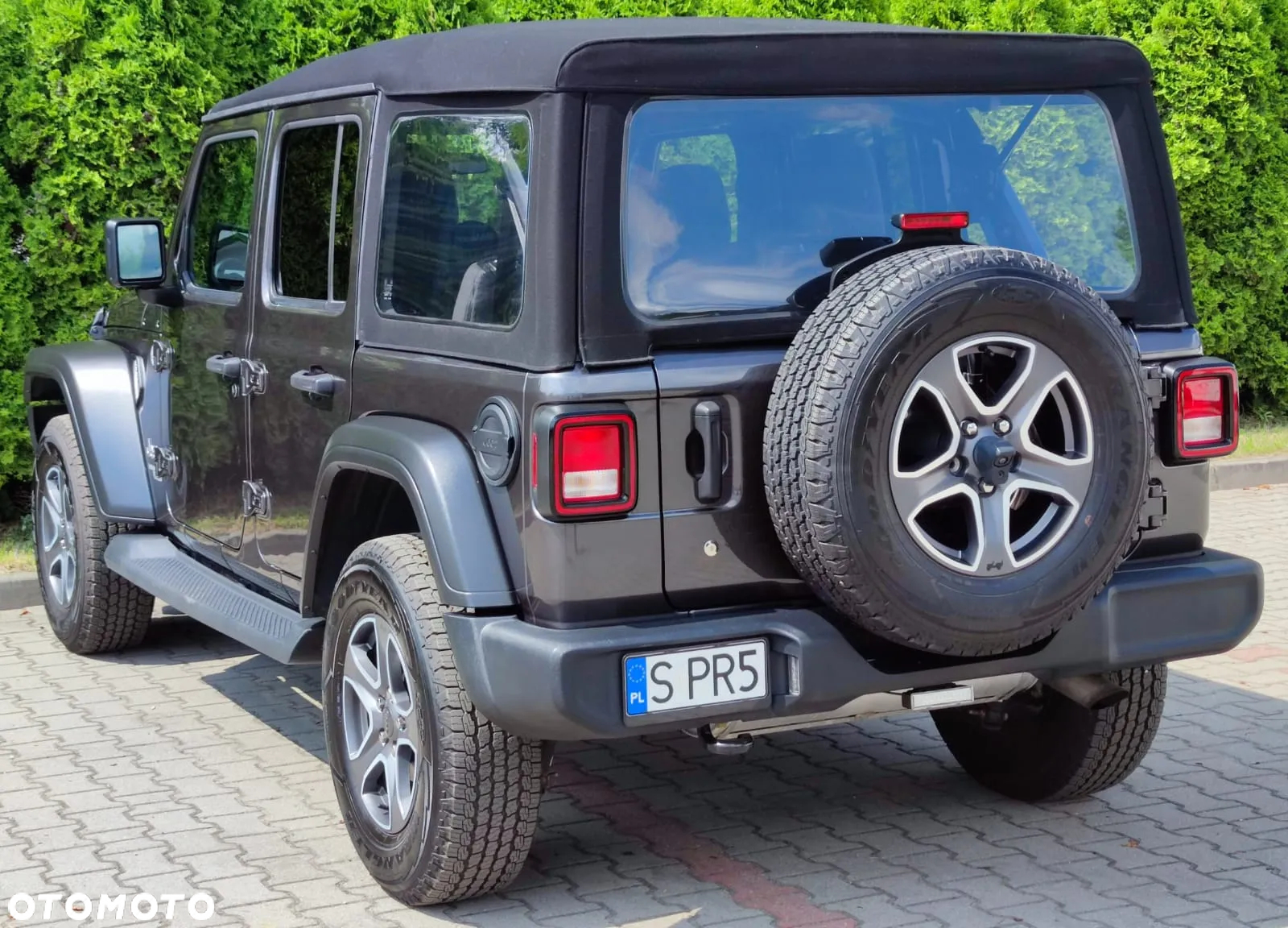 Jeep Wrangler Unlimited GME 2.0 Turbo Sahara - 4